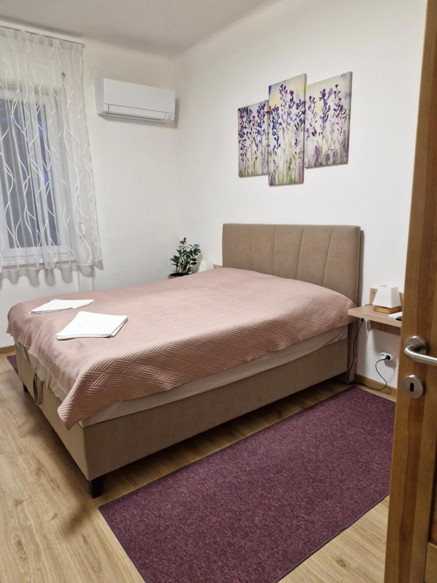 Mohas Vendeghaz Koszeg Mohas Ut 107 Hotel Exterior foto