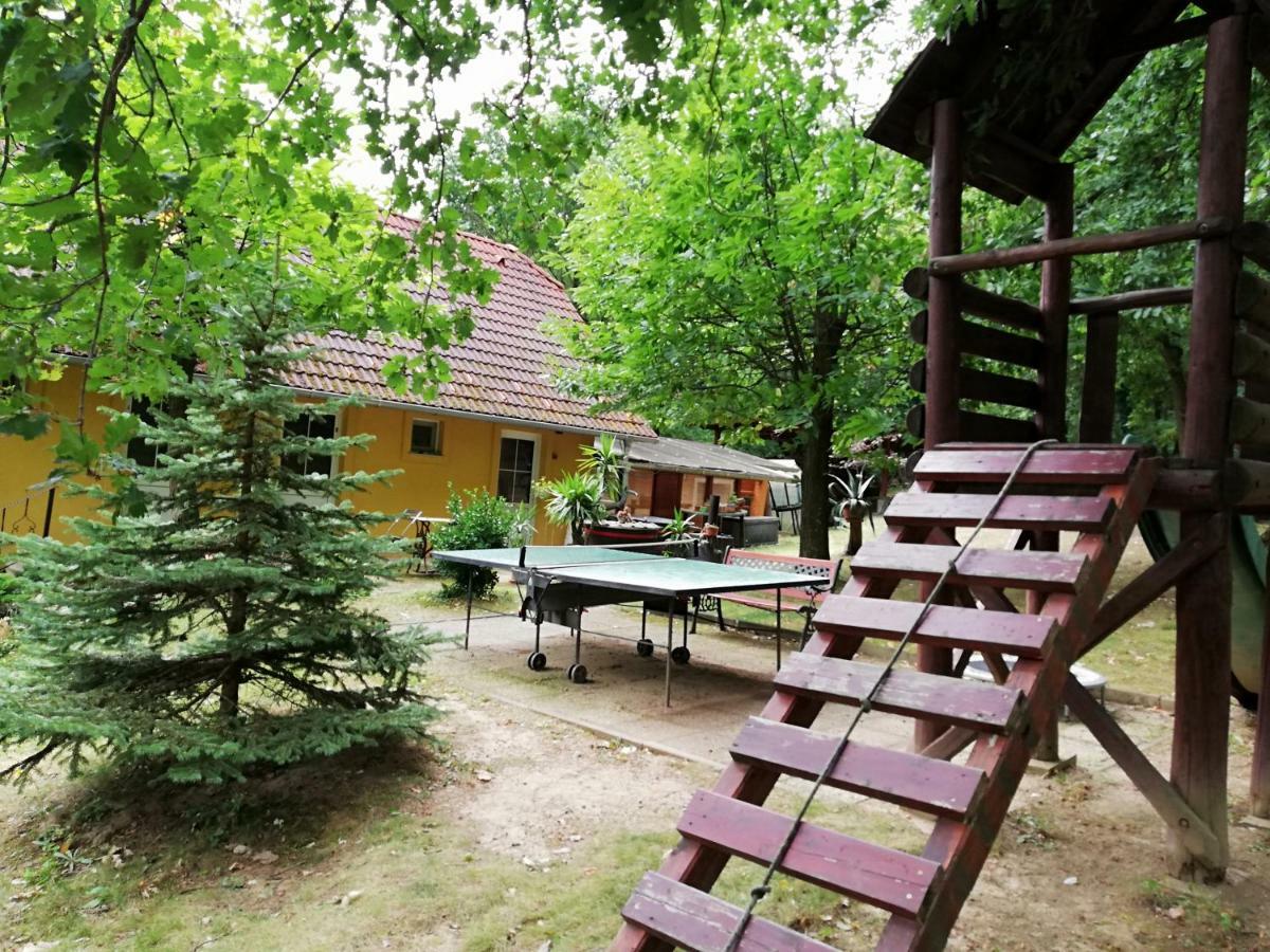 Mohas Vendeghaz Koszeg Mohas Ut 107 Hotel Exterior foto